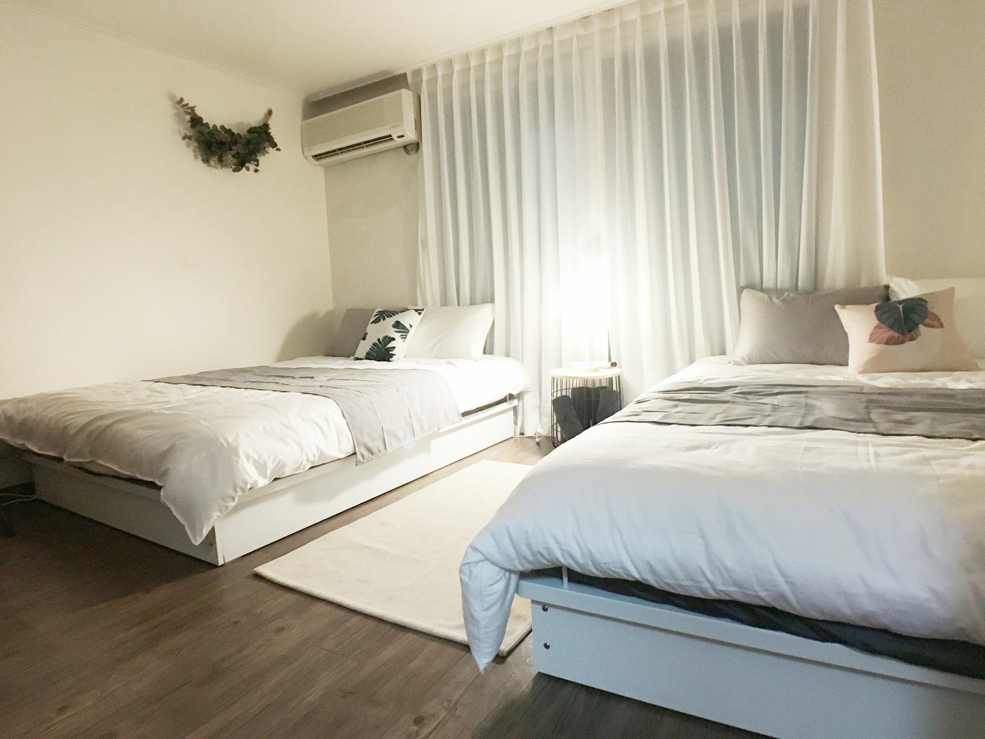 Sunny House Hongik Snt 1Mins Apartment Seoul Exterior photo